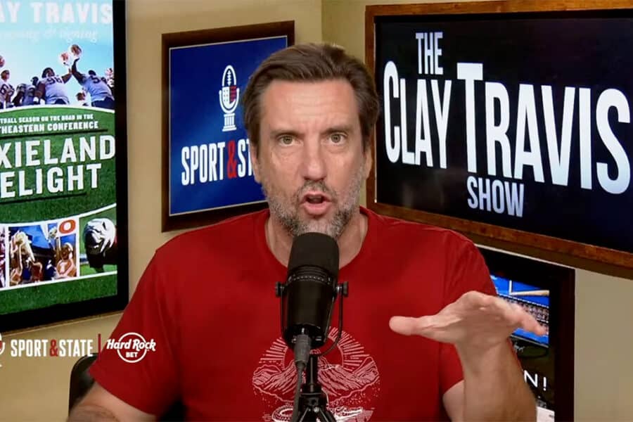 Clay Travis Picks the Spread and Total for TNF